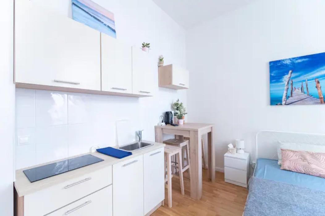 Favorite Apartment In The Center Of Prague 1 Luaran gambar