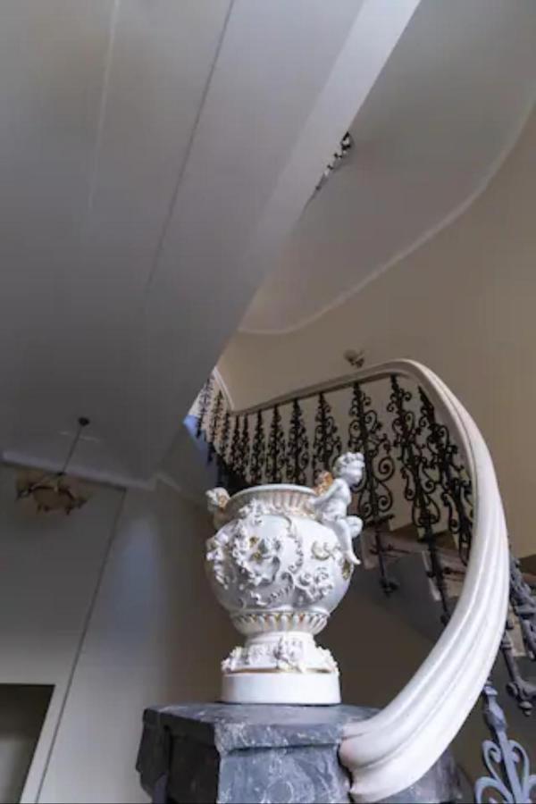 Favorite Apartment In The Center Of Prague 1 Luaran gambar