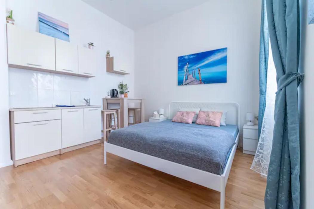 Favorite Apartment In The Center Of Prague 1 Luaran gambar